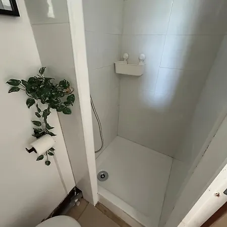 50m De La *