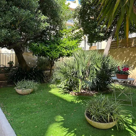 50m De La * Menton